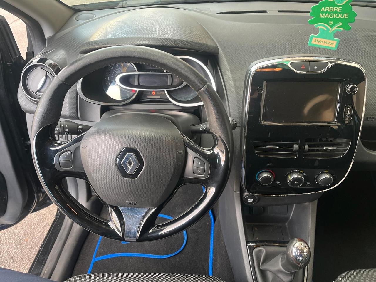 Renault Clio 5p 1.2 Wave 75cv - NEOPATENTATI OK