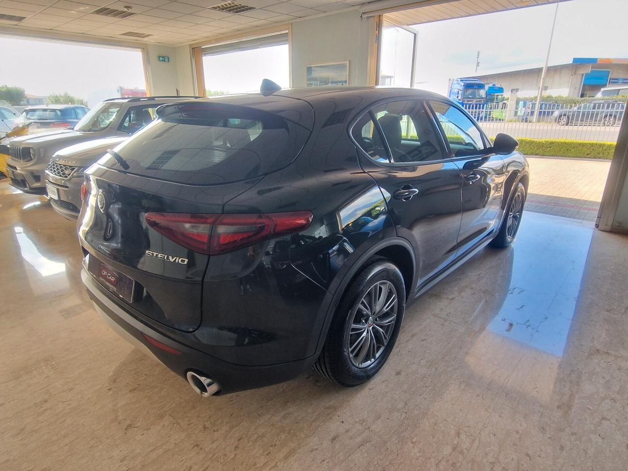 Alfa Romeo Stelvio 160cv AT8