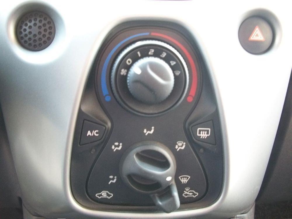 Citroen C1 1000 51Kw Eu6 5p FEEL Soli 43.594 Km