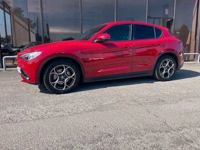 Alfa Romeo Stelvio 2.2 Turbodiesel 160 CV AT8 RWD Sprint
