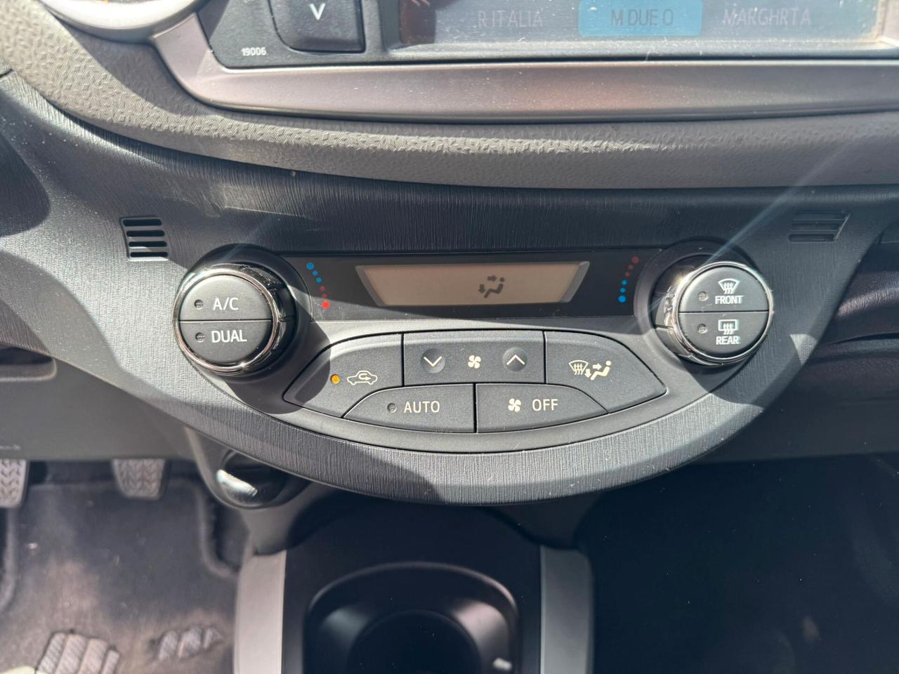 Toyota Yaris 1.0 5 porte Lounge