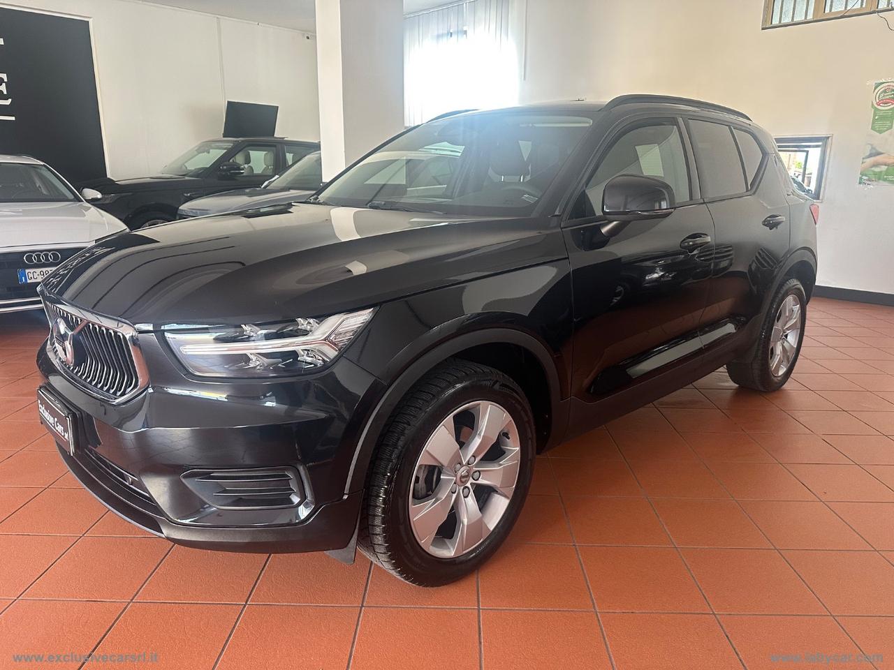 VOLVO XC40 D3 Business GANCIO TRAINO