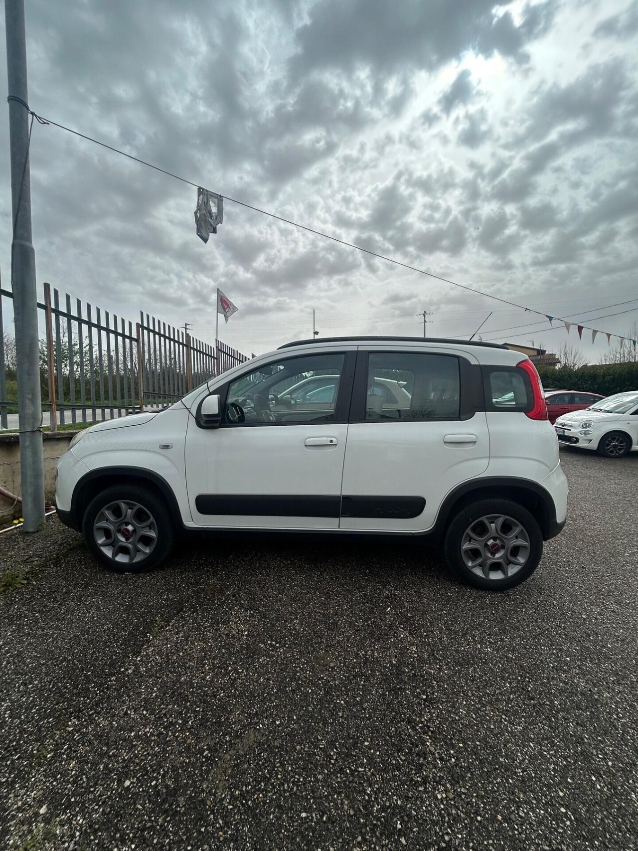 Fiat Panda 900 TwinAir Turbo 4x4 6 -2013