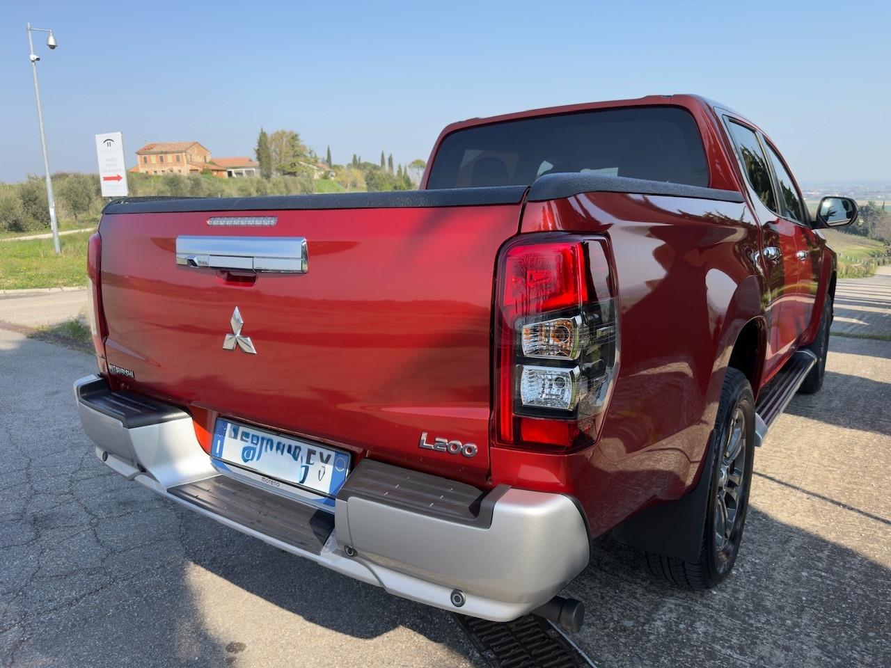 Mitsubishi L200 2.3D Double Cab 4x4 Sup.Select P1. Intouch Diamond aut.