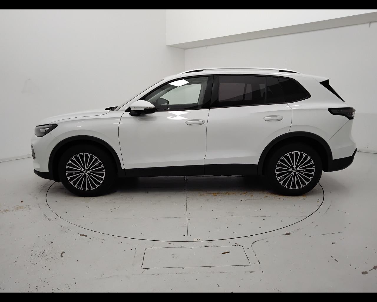 VOLKSWAGEN Tiguan III 2024 - Tiguan 2.0 tdi Life 150cv dsg