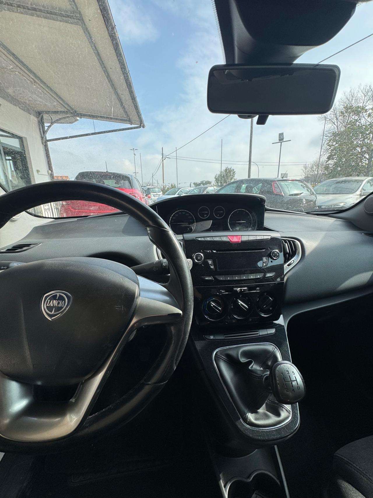 Lancia Ypsilon 1.3 MJT 16V 95 CV 5 porte S&S Platinum