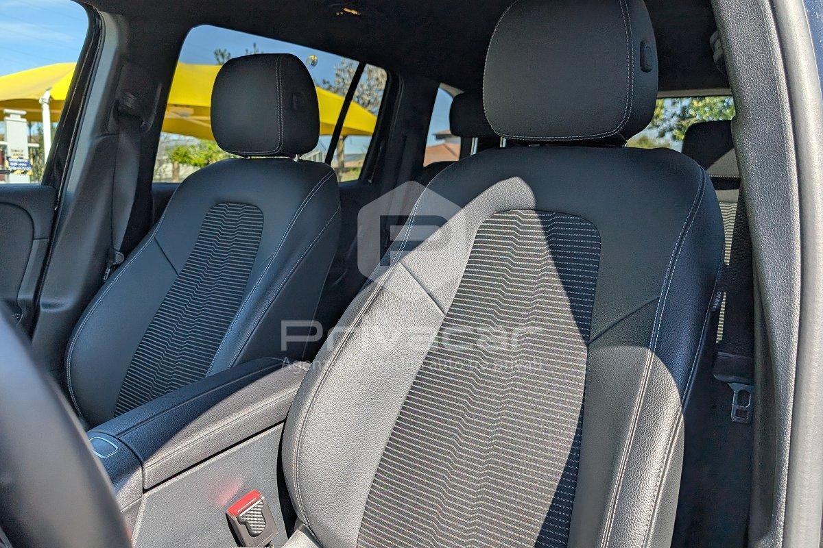 MERCEDES GLB 180 d Automatic Sport Plus