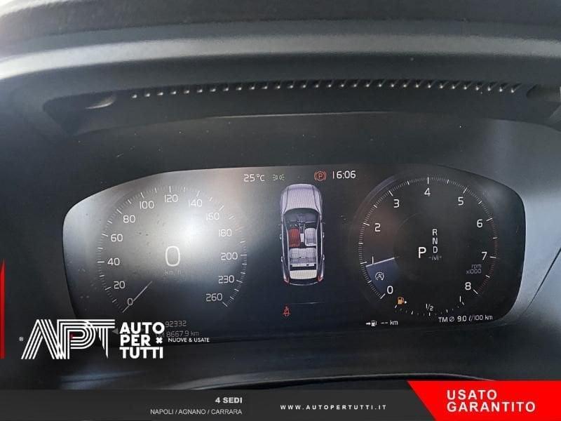 Volvo XC40 XC40 1.5 T2 Momentum my21