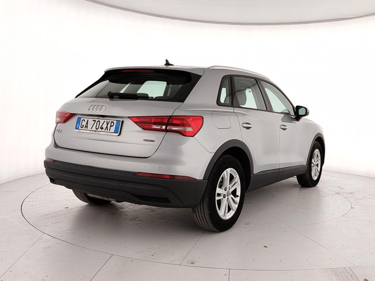 Audi Q3 35 TDI quattro Business