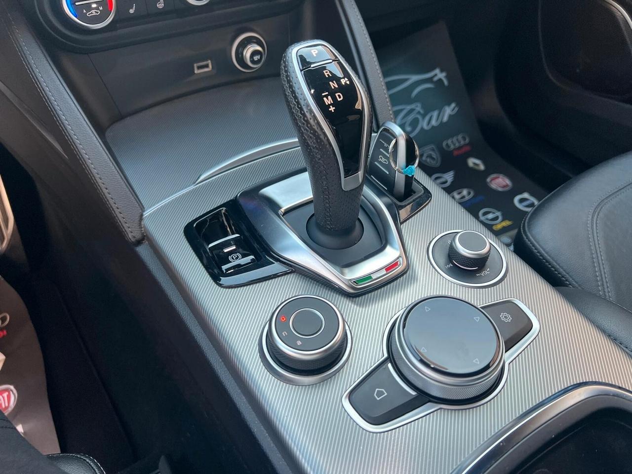 ALFA ROMEO STELVIO VELOCE 2.2 210CV Q4 PELLE NAVI CAM ANNO 2021