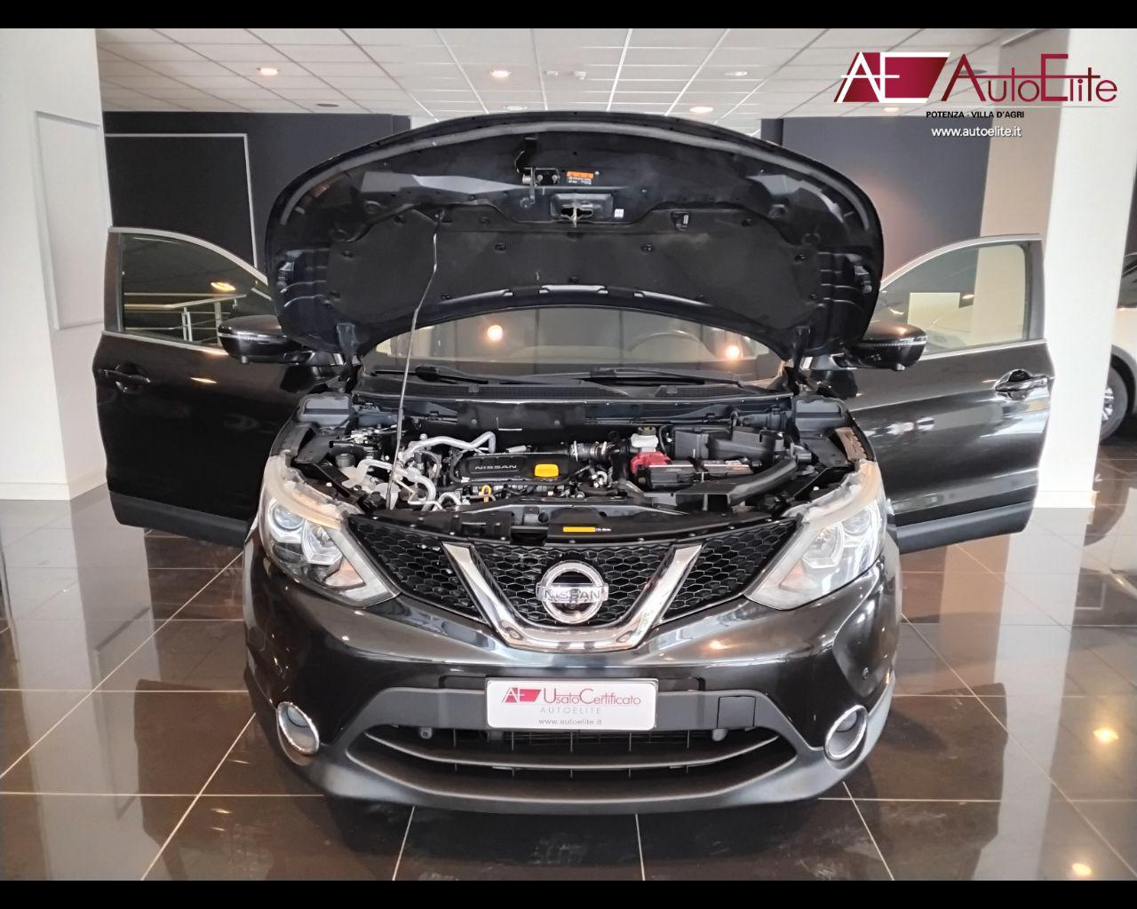 NISSAN Qashqai 1.6 dCi 4WD N-Connecta