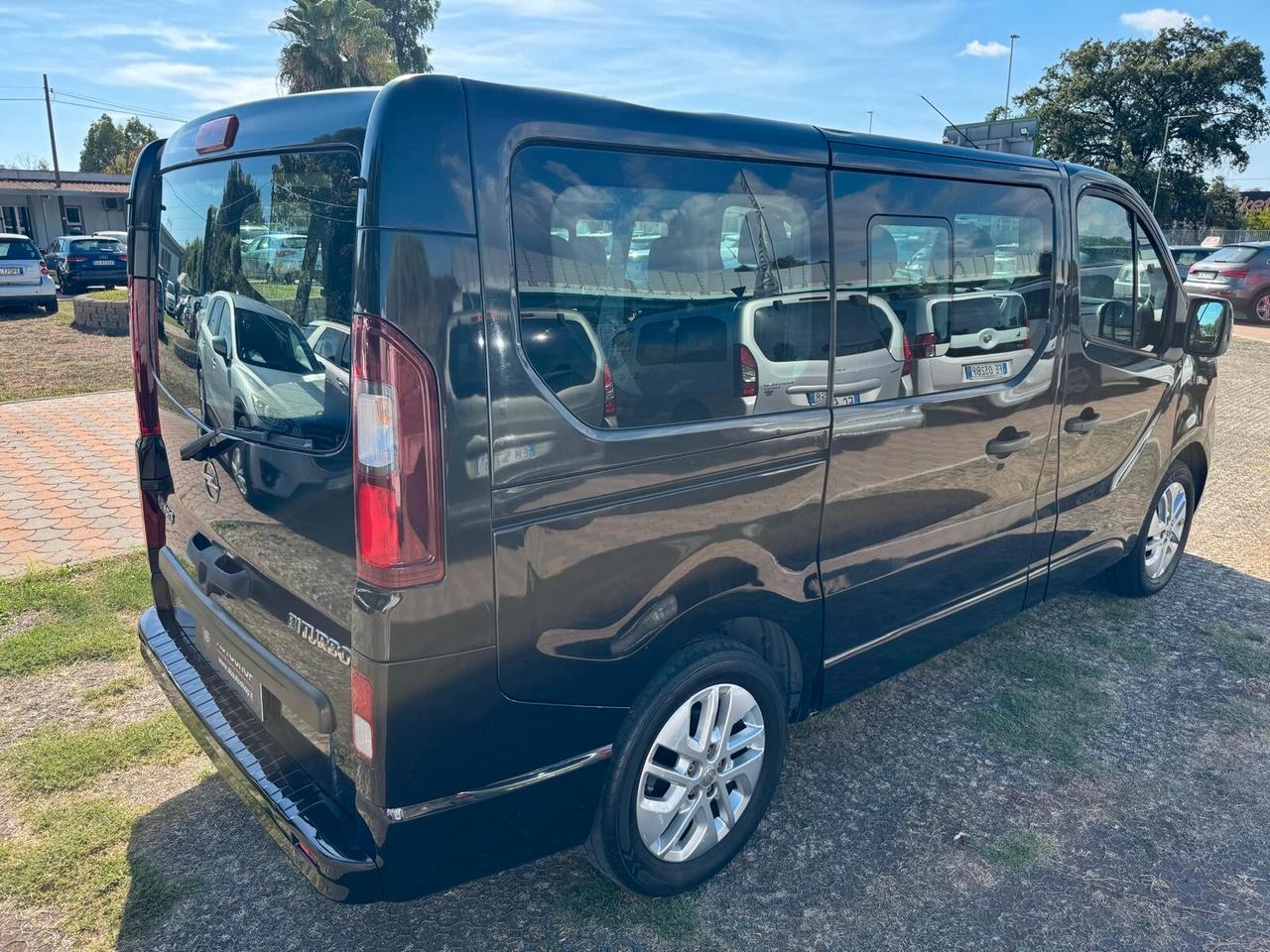 OPEL - Vivaro - 1.6 CDTI Biturbo - 9 POSTI - FINANZIABILE - PERMUTE