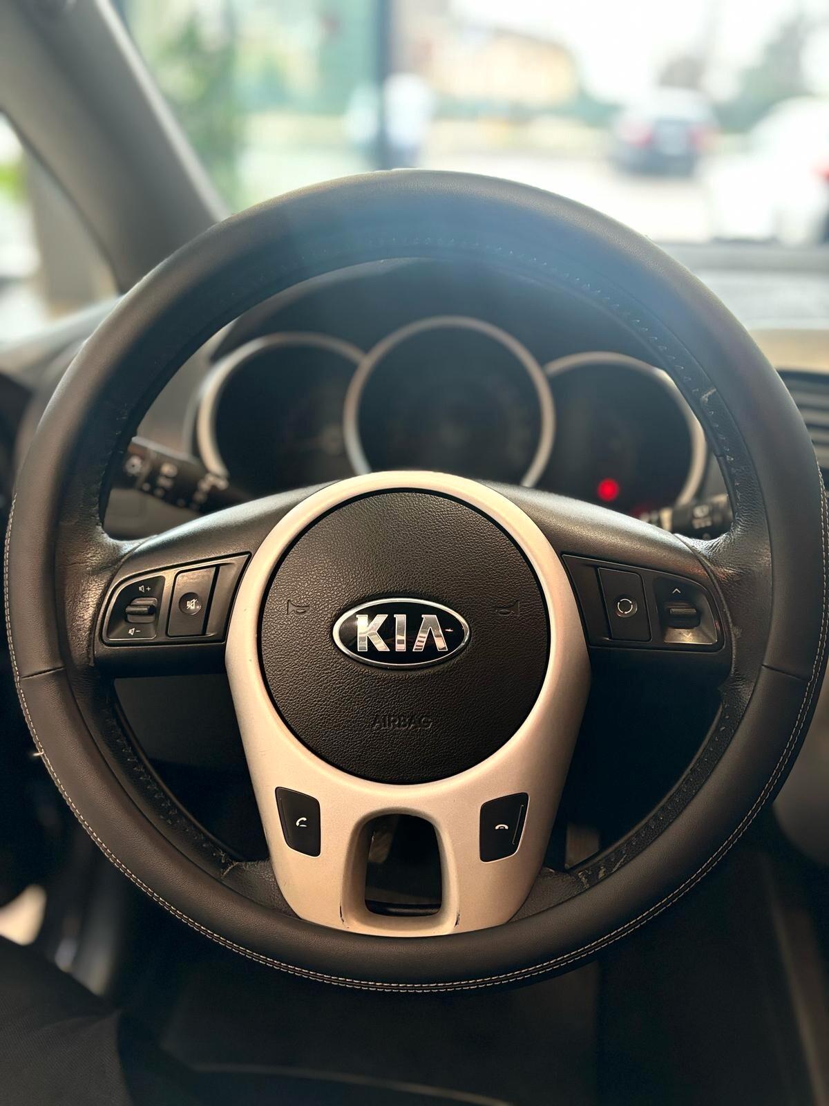 Kia Venga 1.4 GPL Cool