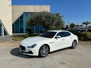 Maserati Ghibli V6 SQ4 410cv possibilità noleggio no scoring