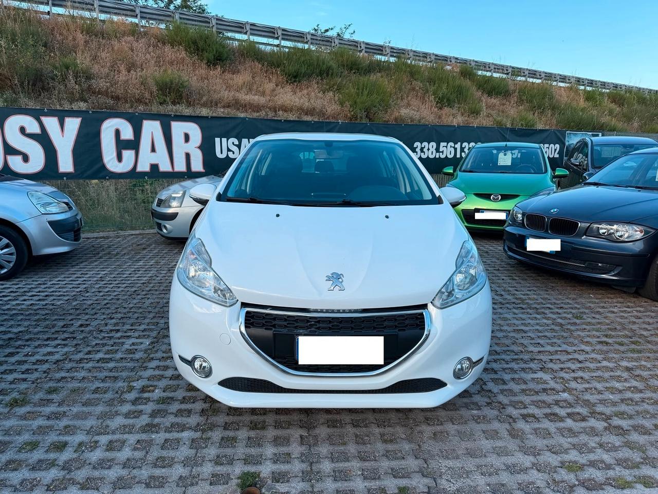 Peugeot 208 1.2benz 82 5 porte Allure-10/2014
