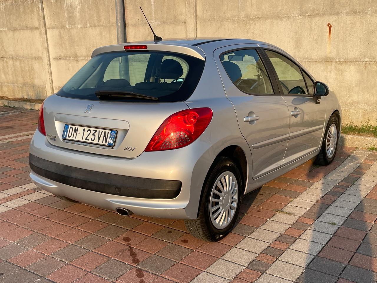 Peugeot 207 1.4 VTi 95CV 5p. Energie