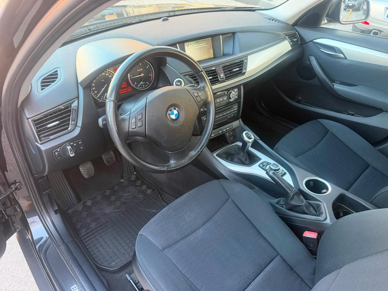 Bmw X1 sDrive18d X Line