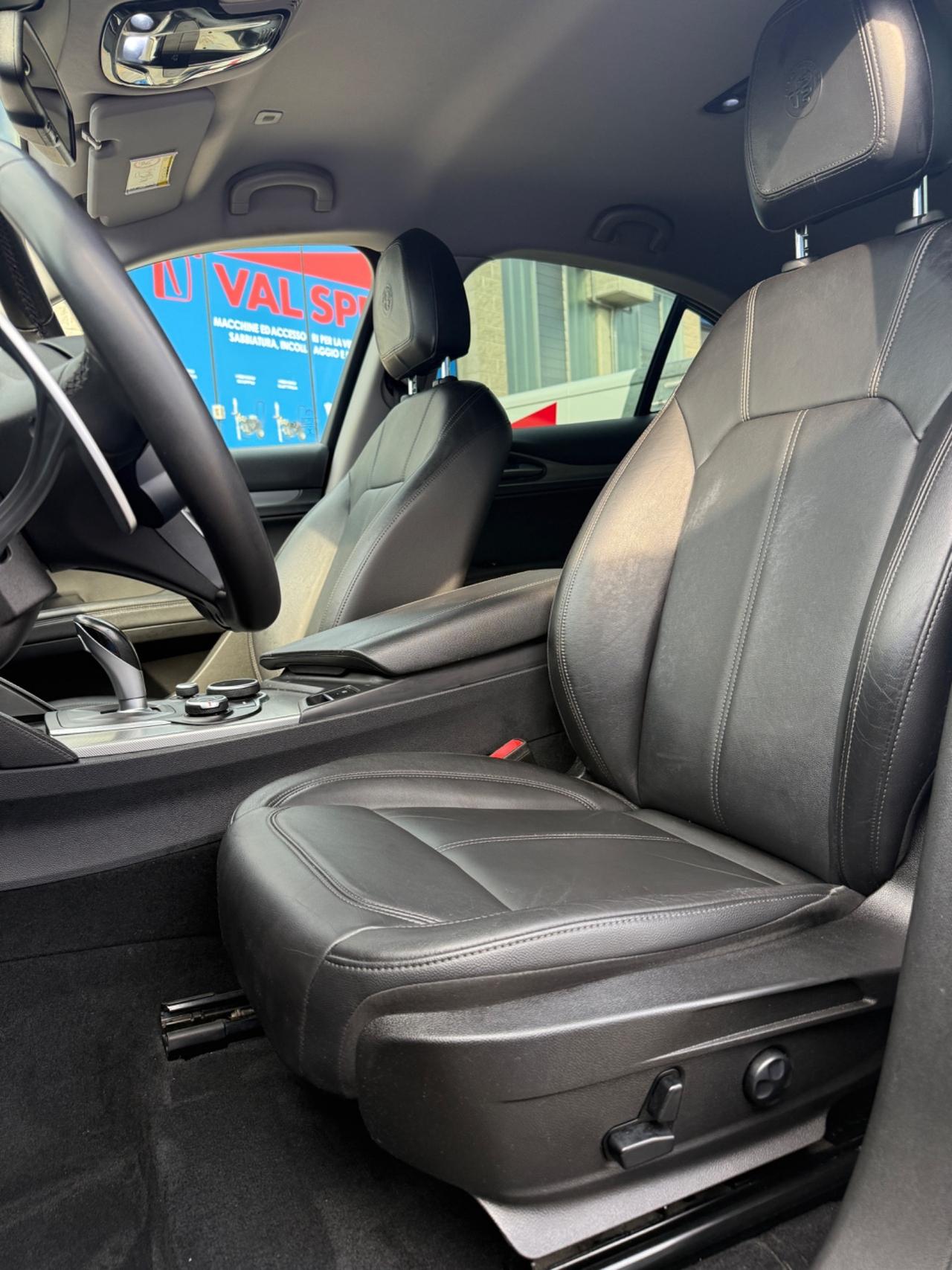 Alfa Romeo Stelvio 2.2 Turbodiesel 210 CV AT8 Q4 Executive