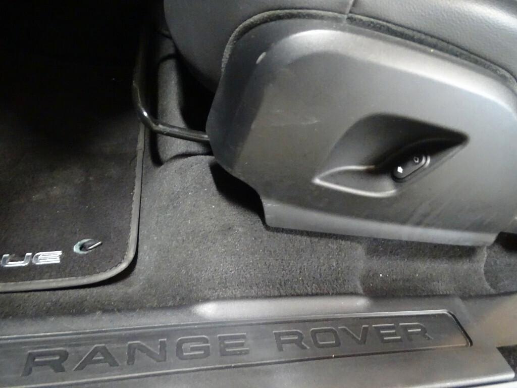 Land Rover Range Rover Evoque 2.2 TD4 4x4 Pure Tech Alu 18