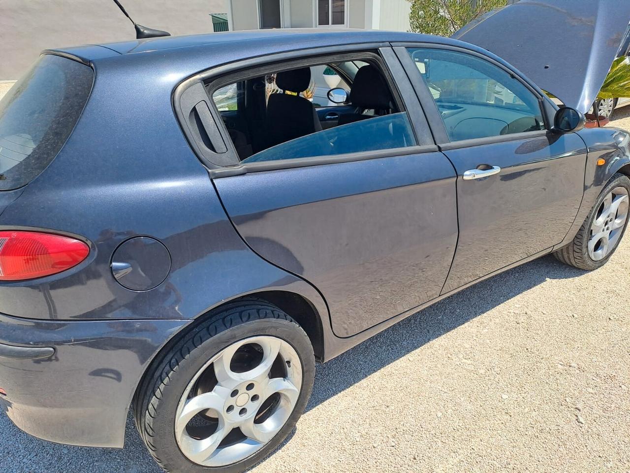 Alfa Romeo 147 1.9 JTD 16V cat 5 porte Progression
