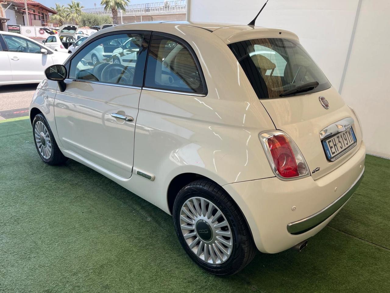 FIAT 500 LOUNGE 1.2 BENZINA 70CV