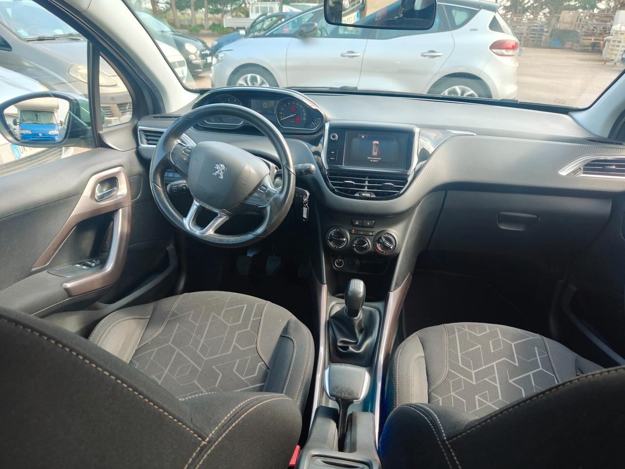 Peugeot 2008 1.2 PureTech Active MOTORE NUOVO