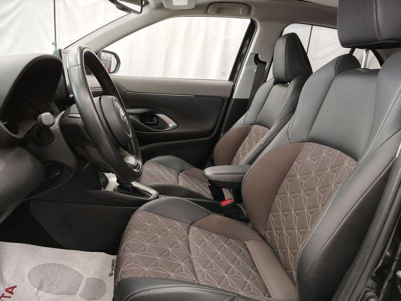 Toyota Yaris Cross 1.5 Hybrid 5p. E-CVT AWD-i Lounge