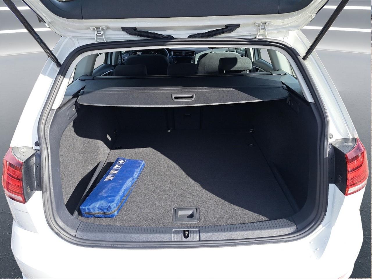 Volkswagen Golf variant 1.0 tsi business 115cv