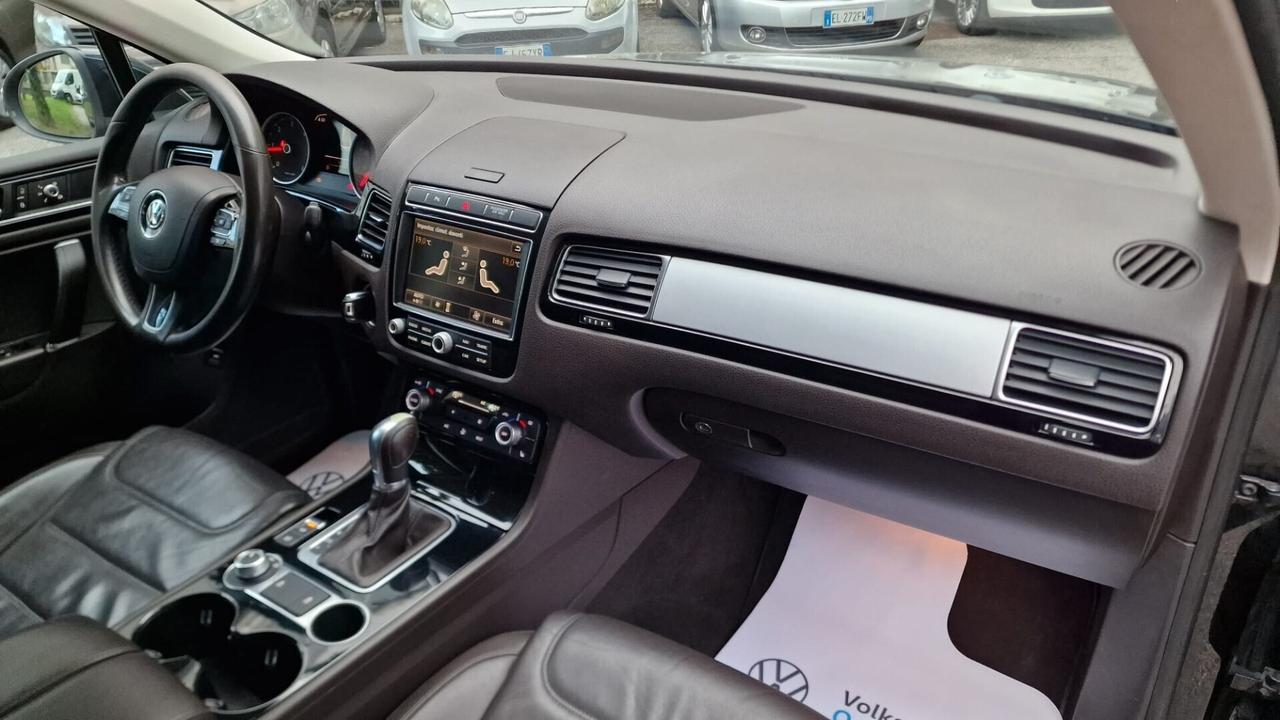 Volkswagen Touareg 3.0 TDI 204 CV tiptronic BlueMo