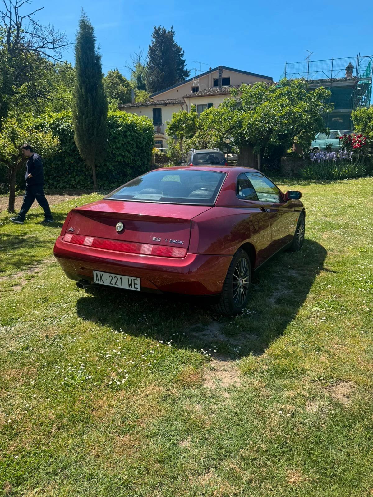 Alfa Romeo GTV 2.0i 16V Twin Spark cat