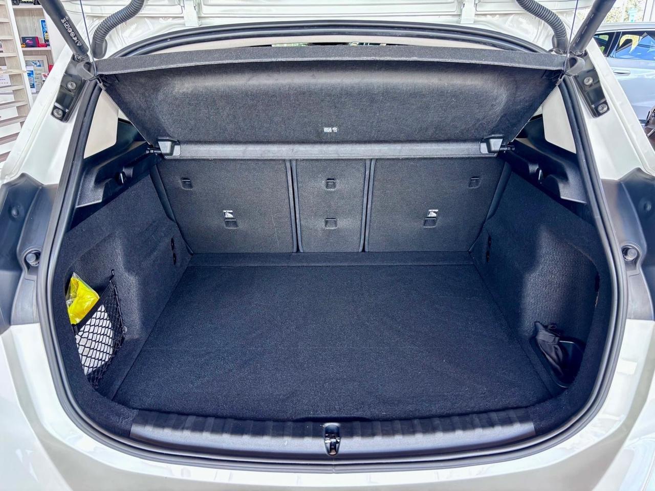 Bmw 2er Active Tourer 218d auto