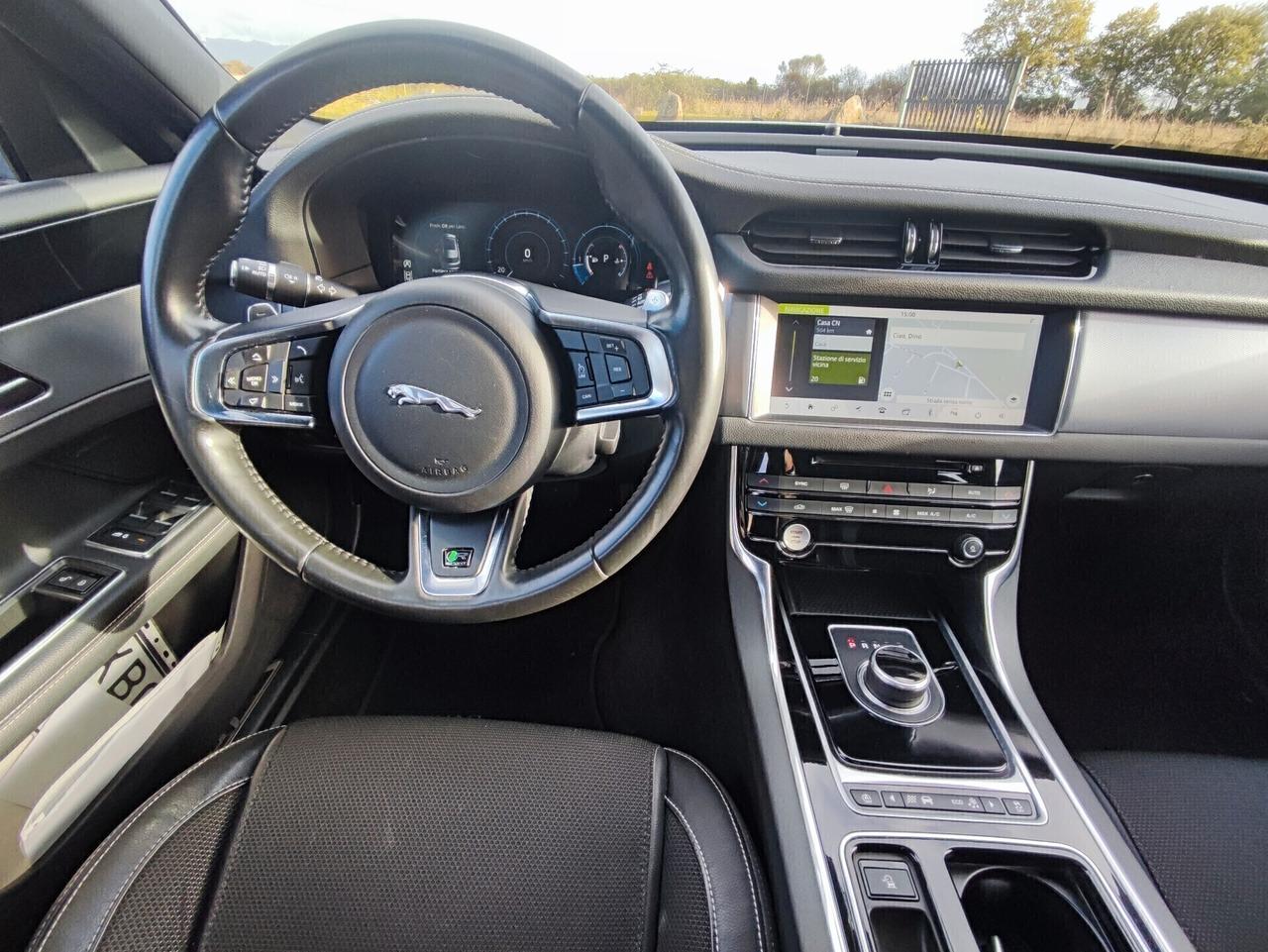 Jaguar XF Sportbrake 2.0 D 180 CV AWD aut. R-Sport