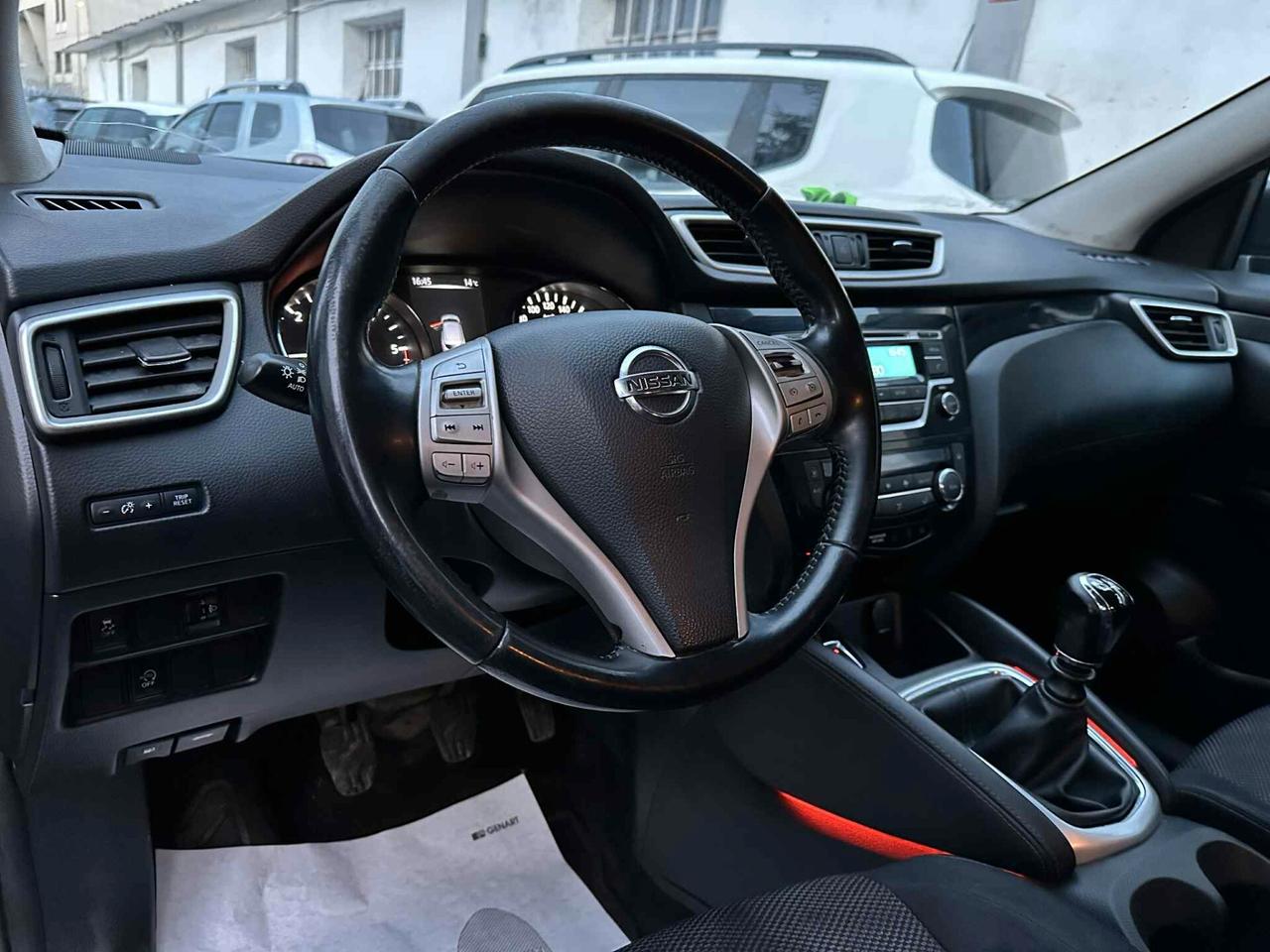 Nissan Qashqai 1.5 dCi DPF Acenta