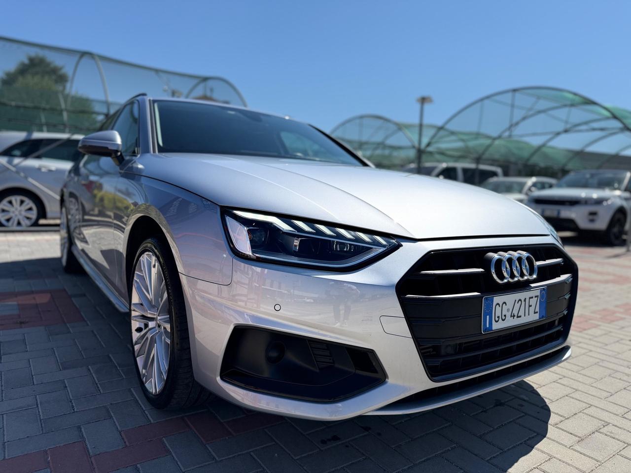 Audi A4 Avant 40 TFSI S tronic .IVA ESPOSTA.204 CV