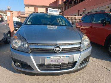 Opel Astra 1.7 CDTI 101CV 5 porte Club