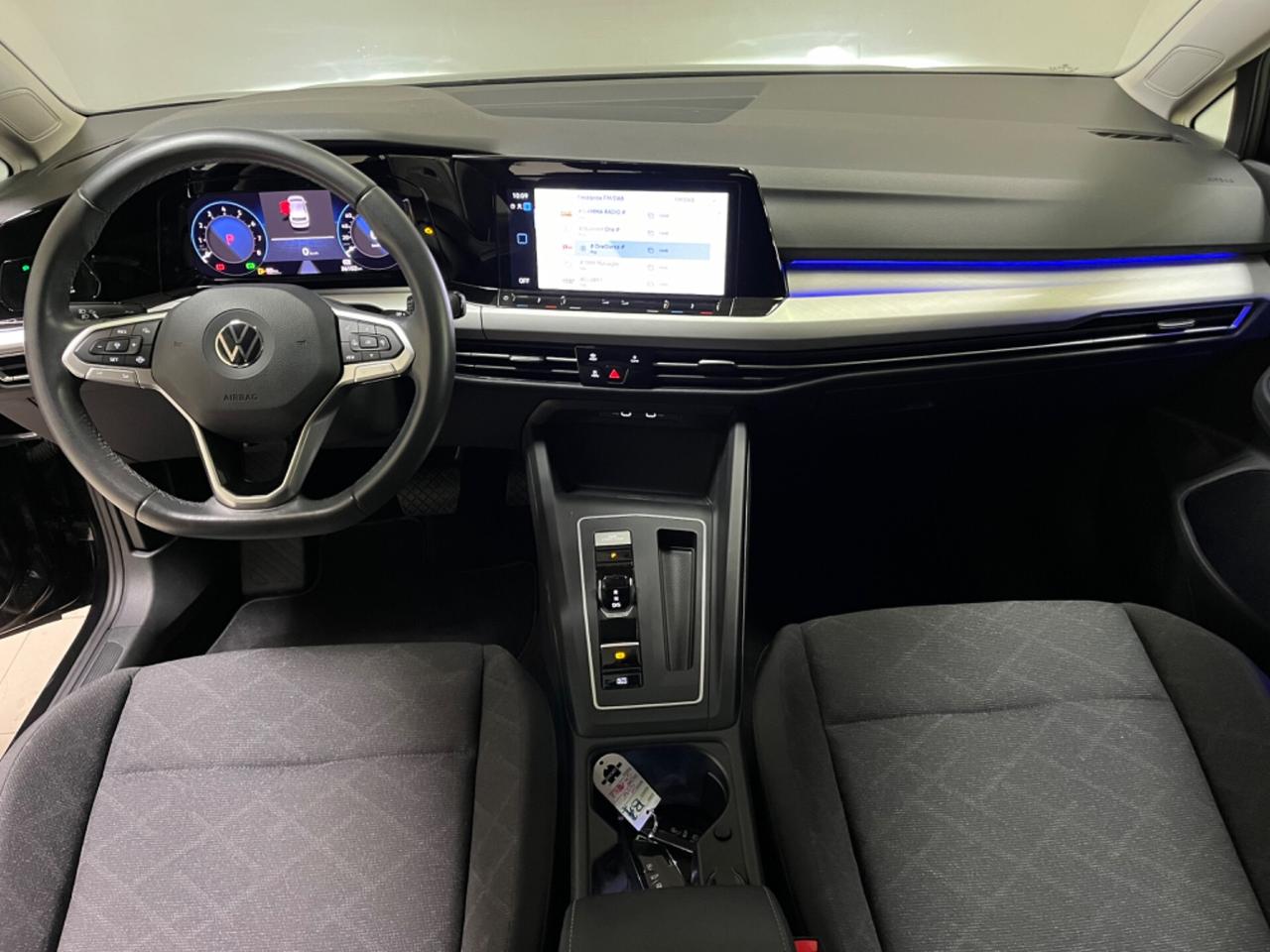 Volkswagen Golf 1.0 eTSI EVO DSG Life