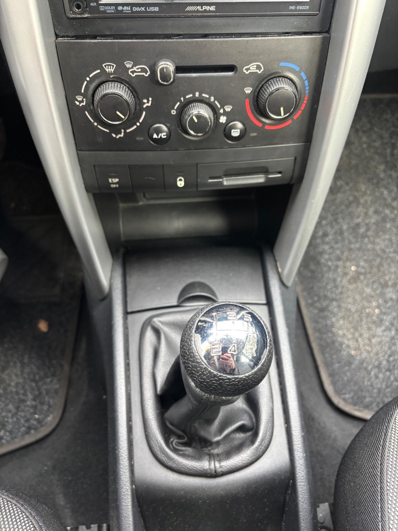 Peugeot 207 Plus 1.4 8V 75CV 5p. ECO GPL