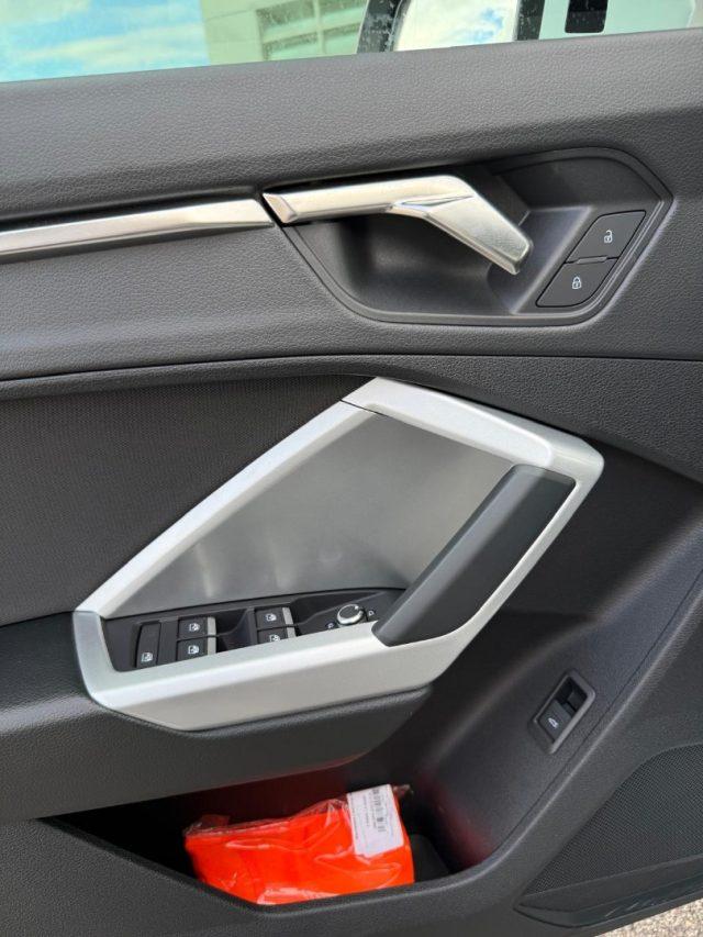 AUDI Q3 35 TDI SPB S-TRONIC S-LINE EDITION SLINE LED-19"