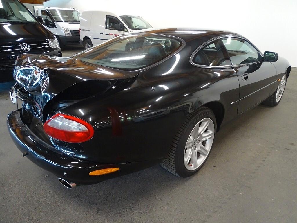 Jaguar XK 4.0 Coupé 284 CV INCIDENTATA