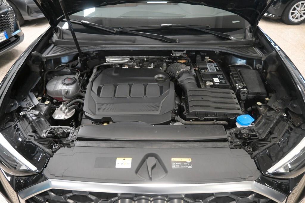 AUDI Q3 35 TDI S TRONIC BUSINESS EDITION