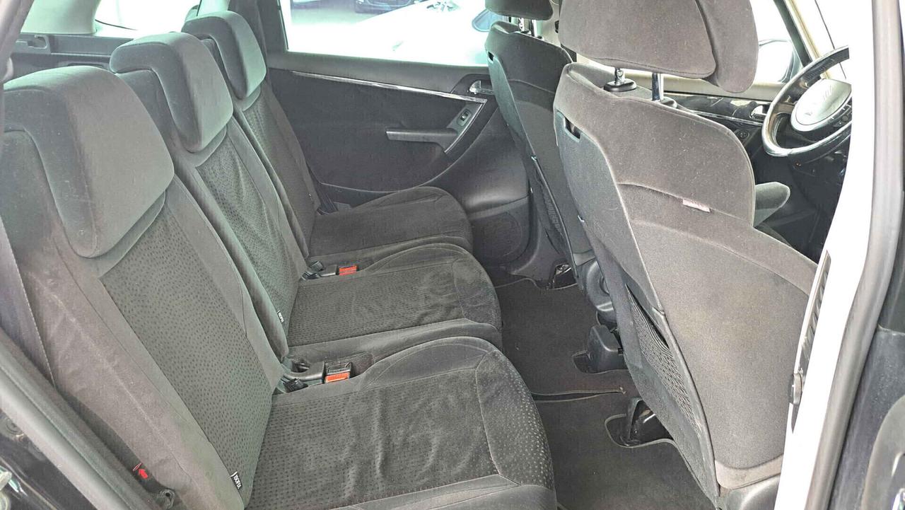 Citroen C4 Picasso 1.6 HDi 110 CV Cambio Automatico Exclusive.