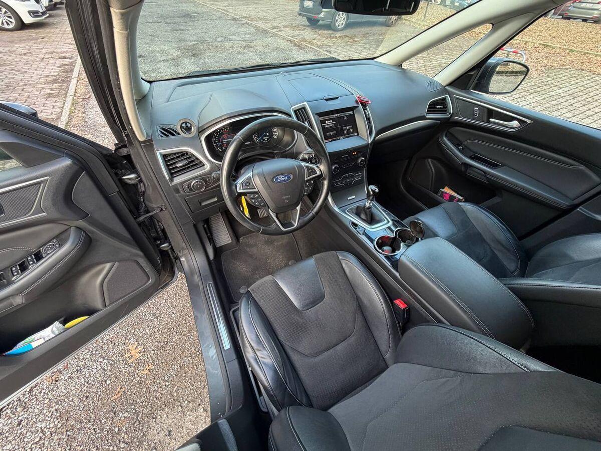 Ford Galaxy 2.0 tdci Titanium Business s&s 150cv 7 POSTI!