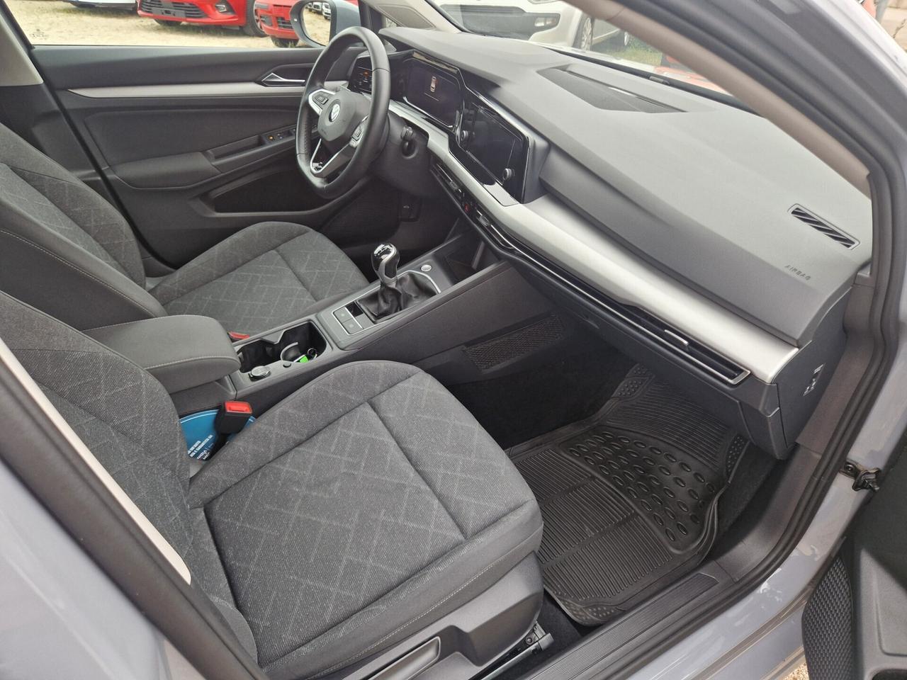 Volkswagen Golf 8 2.0 Tdi 85 Kw 115 Cv - 2020