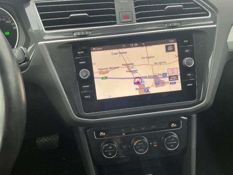 Volkswagen Tiguan 2.0 TDI SCR DSG 4MOTION Sport BMT