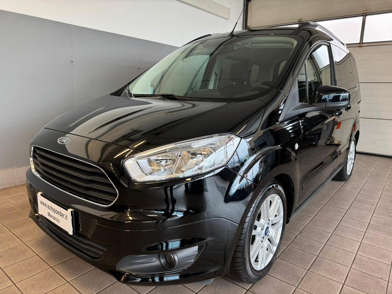 Ford Tourneo Courier 1.0 EcoBoost 100 CV Titanium