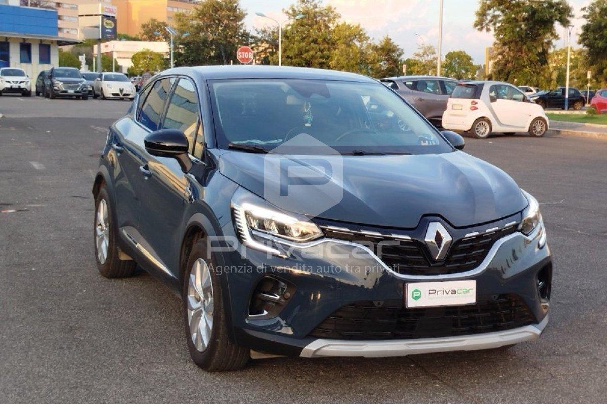 RENAULT Captur Full Hybrid E-Tech 145 CV Business