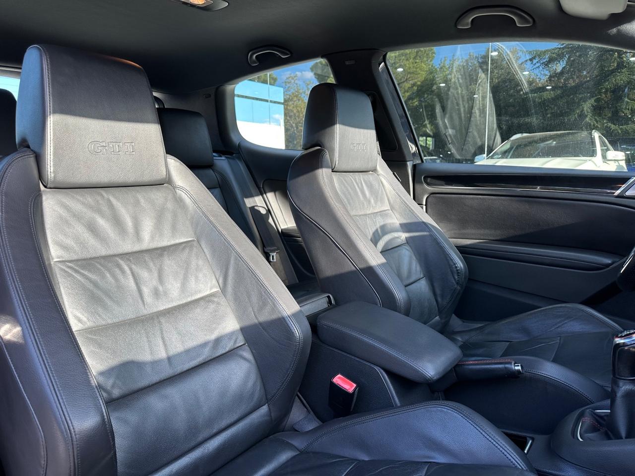 Volkswagen Golf GTI 2.0 TSI 3p.