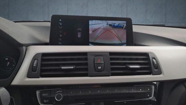 BMW 320 d xDrive Touring Business Advantage Aut.