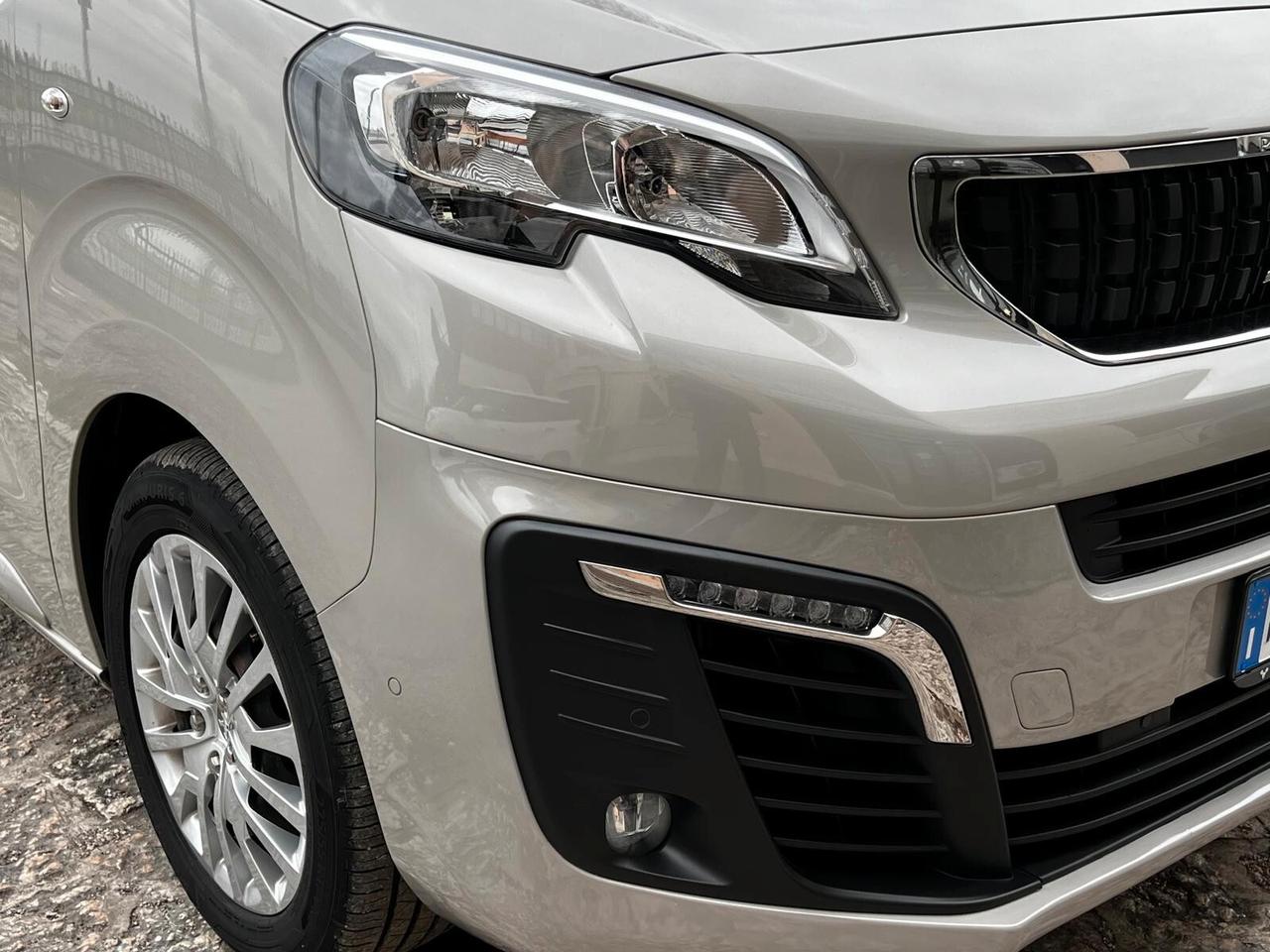 Peugeot Traveller BlueHDi 120 S&S Long Business