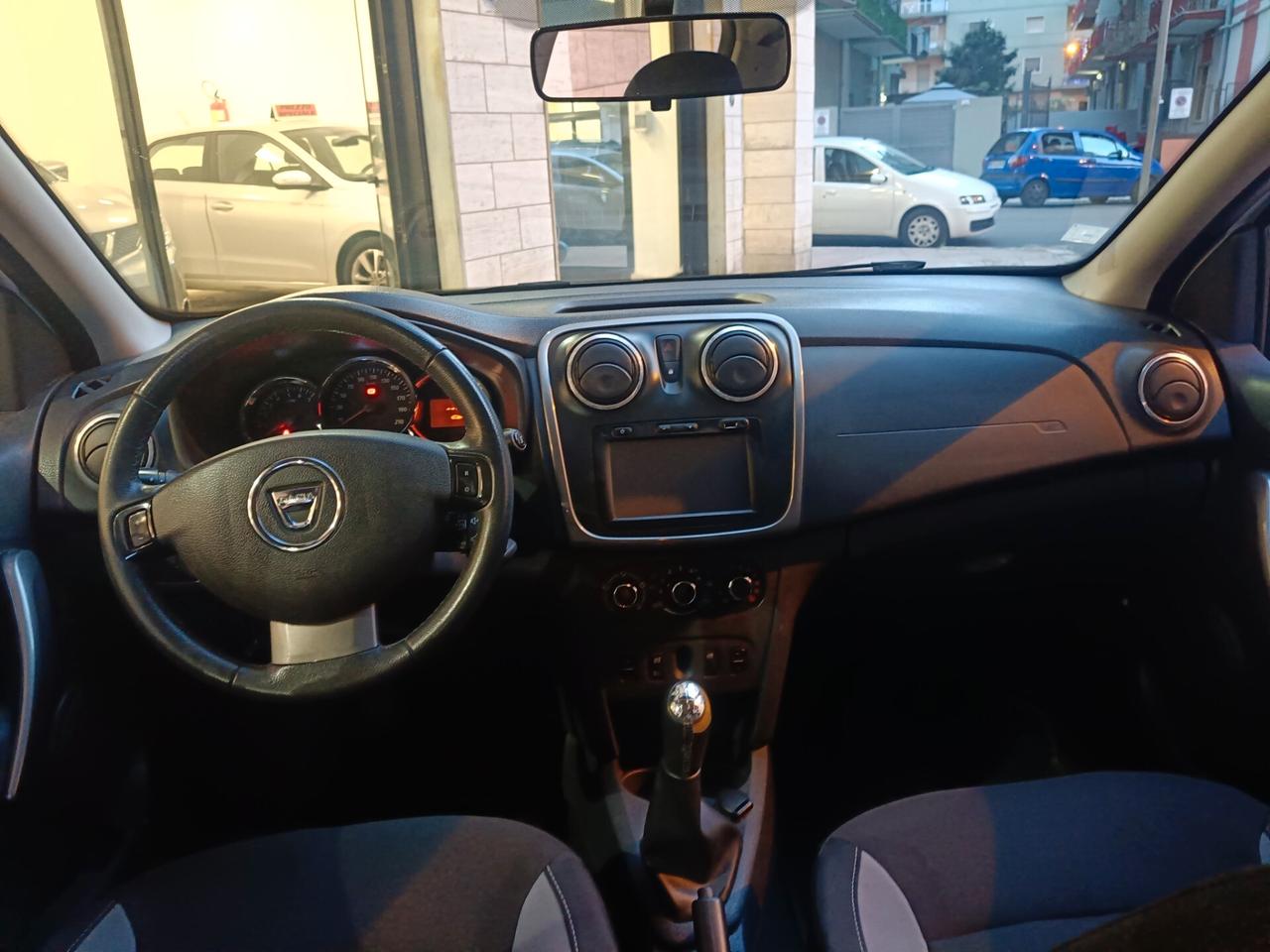 Dacia Sandero Stepway 1.5 dCi 90CV-UNIPRO-Euro8200